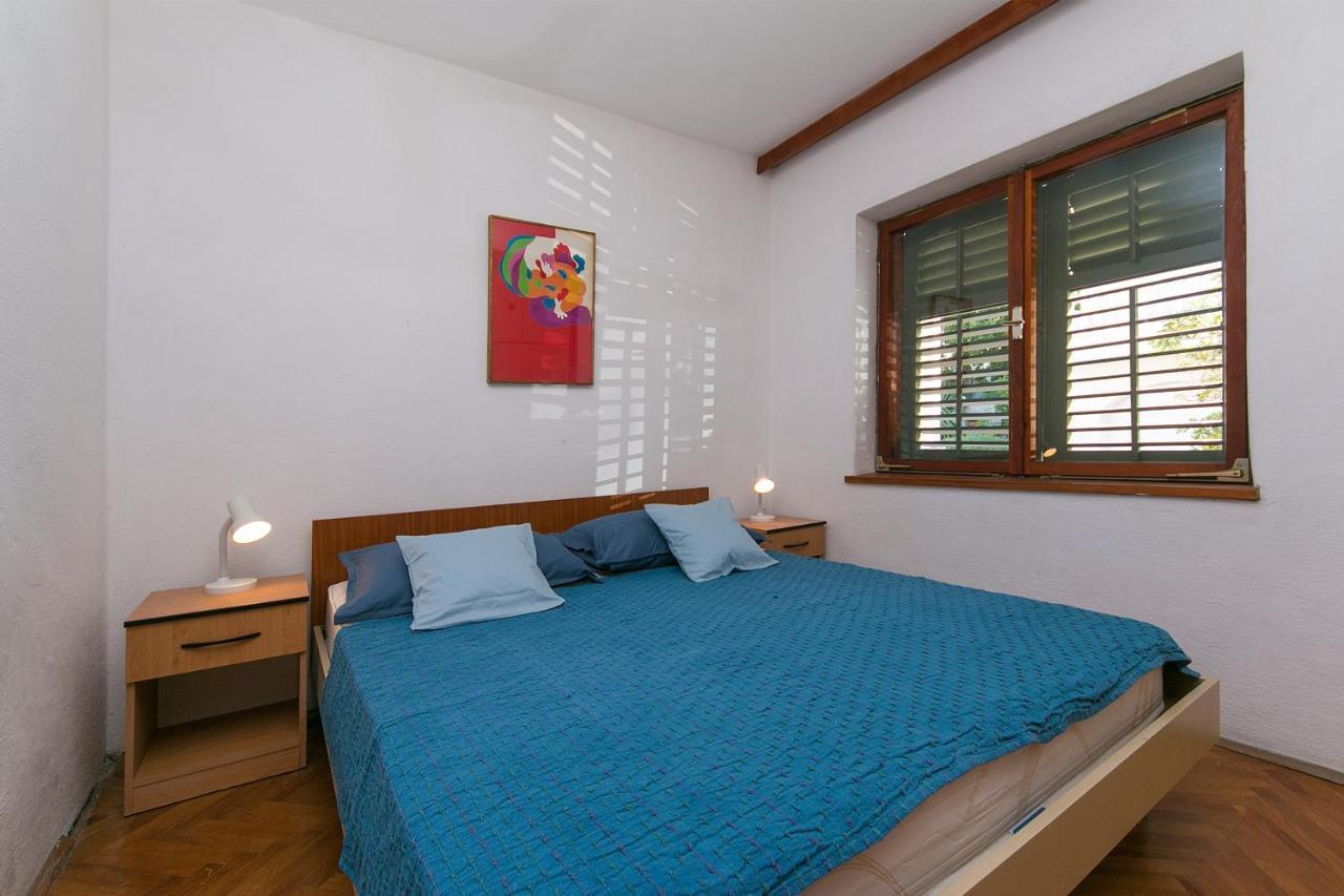 Apartments By The Sea Brela, Makarska - 16950 外观 照片
