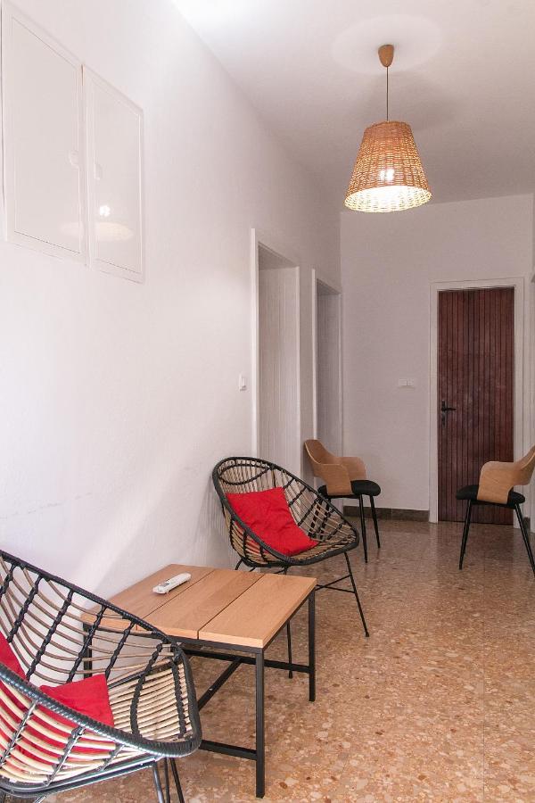 Apartments By The Sea Brela, Makarska - 16950 外观 照片